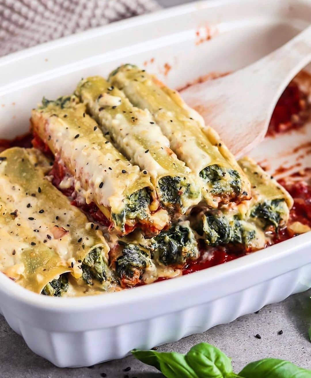 Vegan Spinach Ricotta Cannelloni