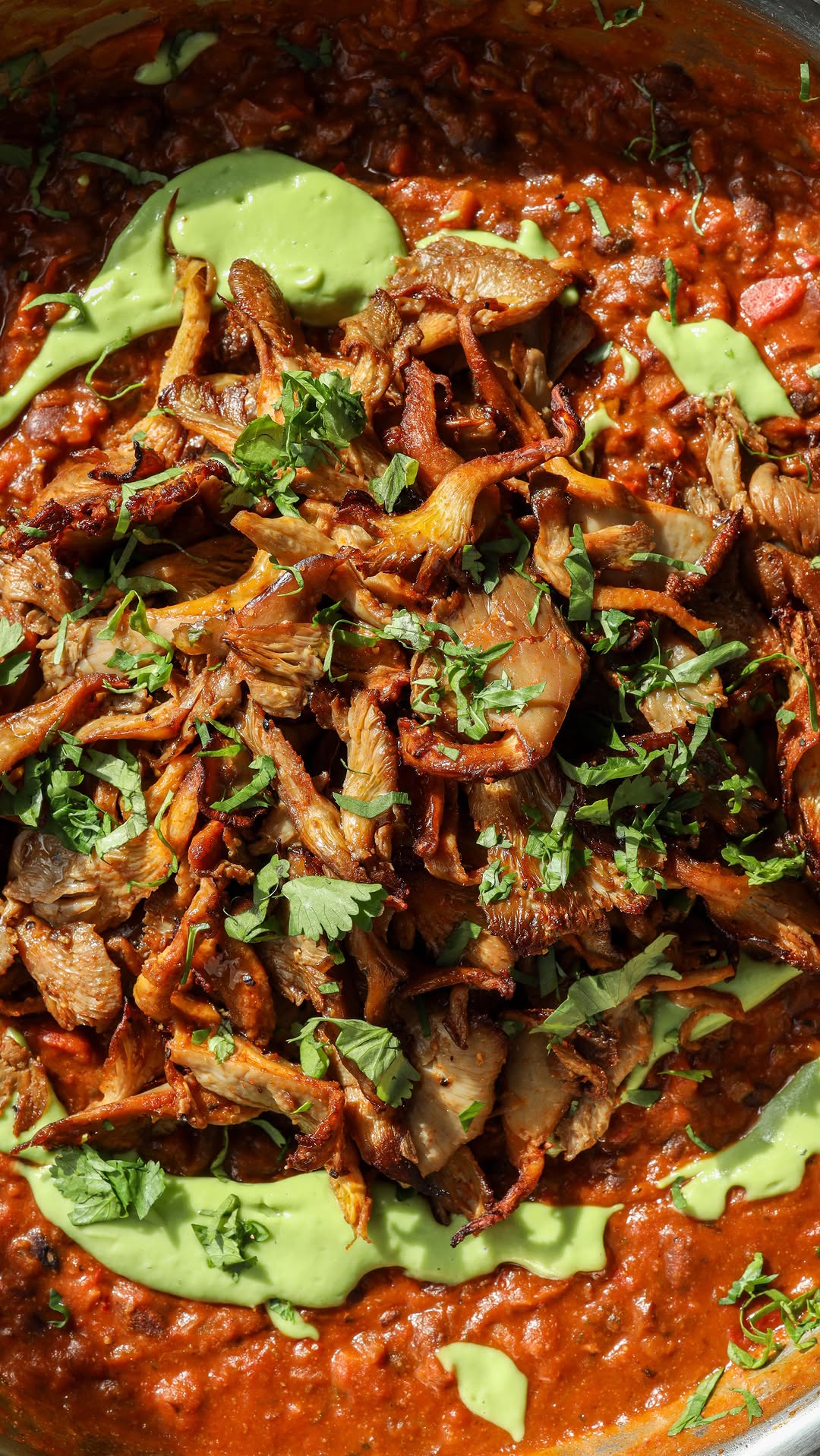 Black Bean Chilli with Pulled Mushrooms