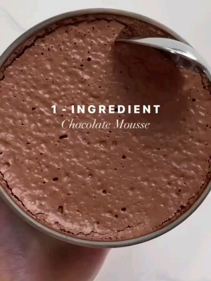 Simple Vegan Chocolate Mousse with Water