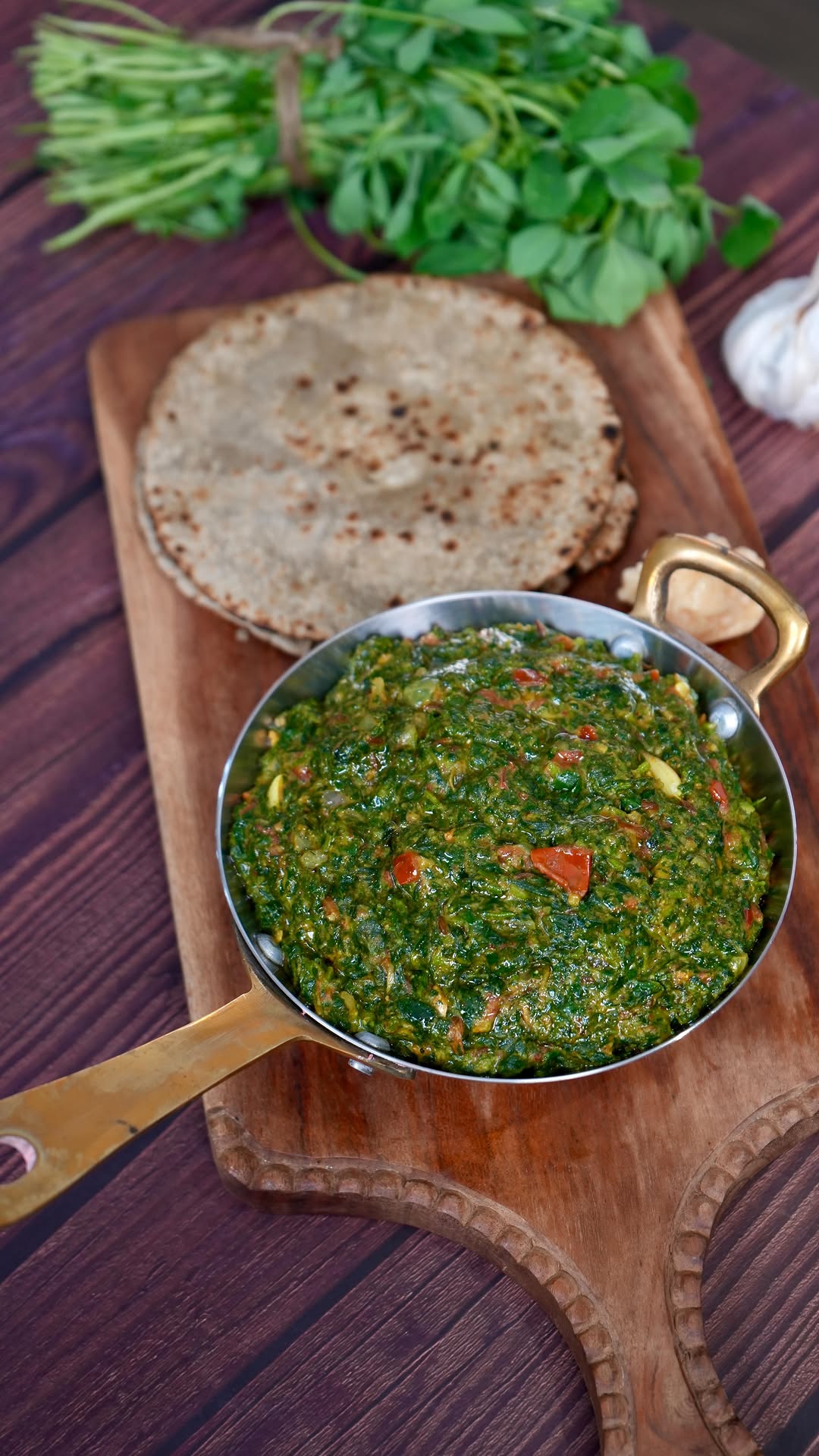 Garlic Fenugreek Stir-Fry with Peanuts