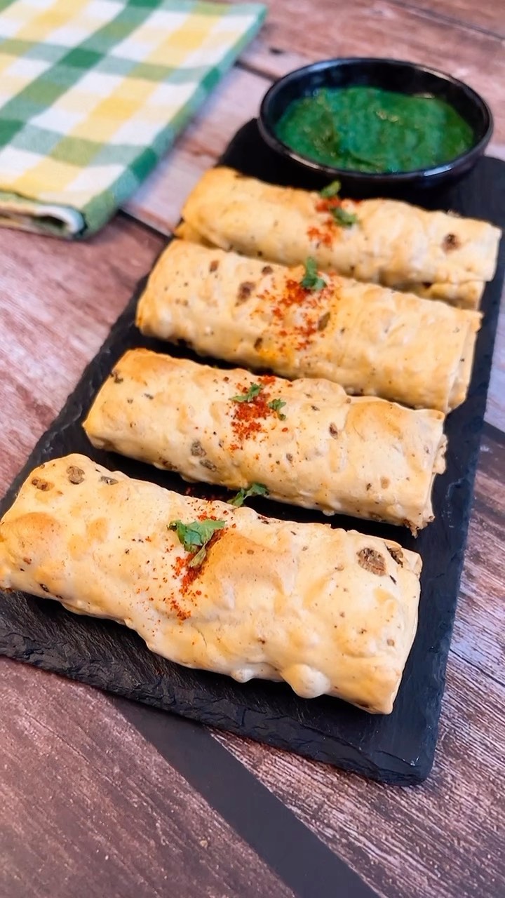 Air-Fried Papad Paneer Rolls