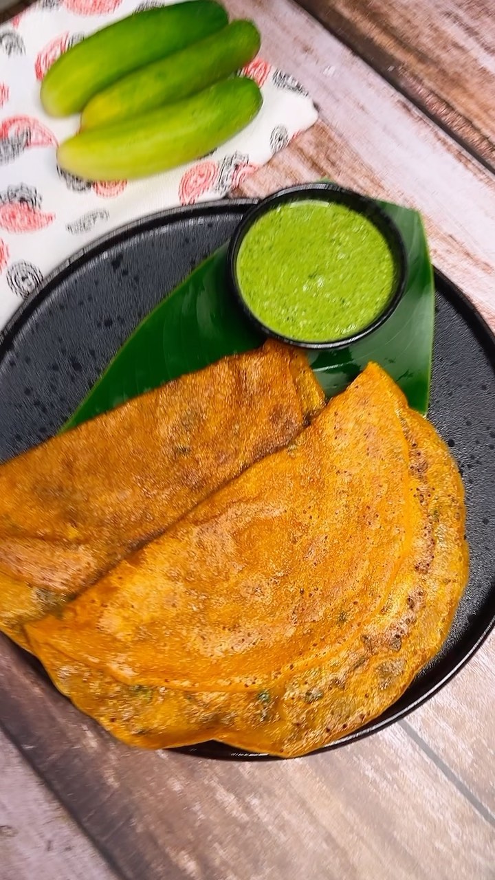 Instant Cucumber Semolina Dosa