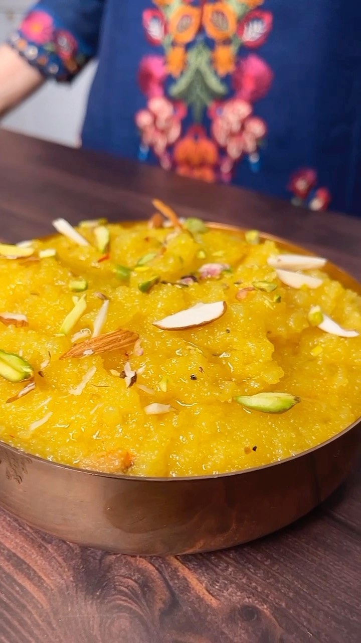 Traditional Indian Semolina Halwa