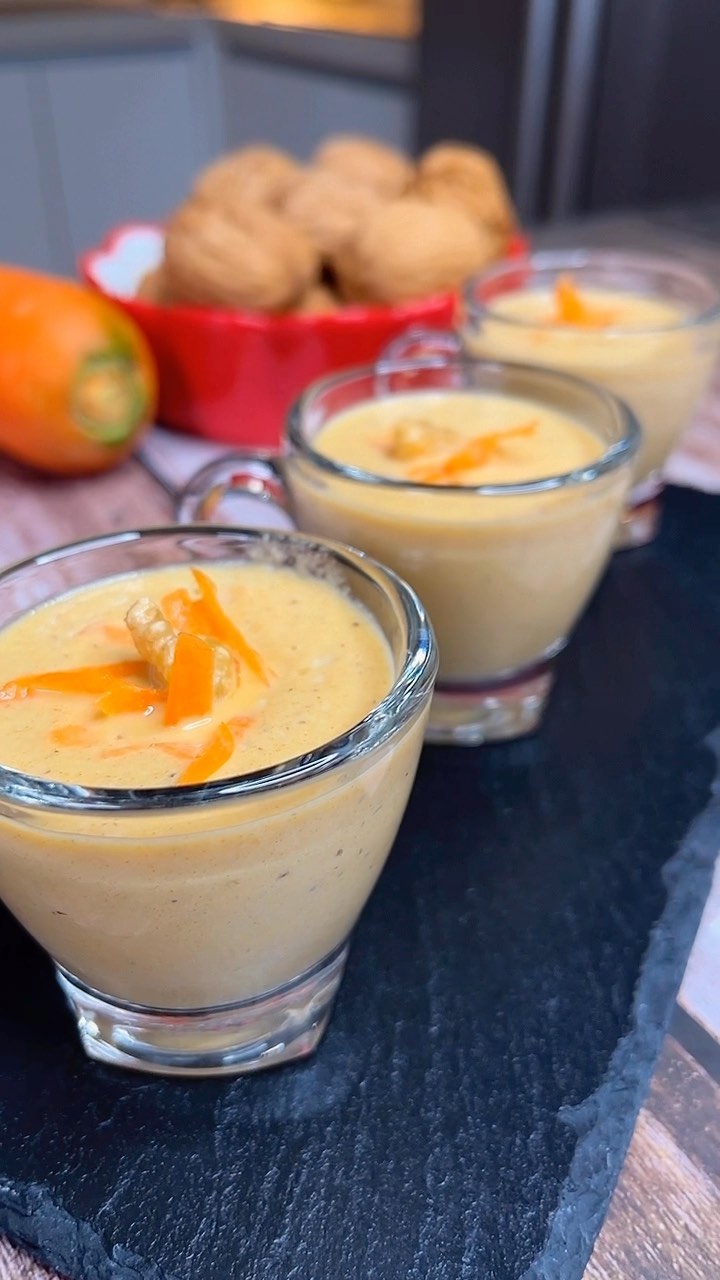 Sugar-Free Carrot Walnut Milkshake
