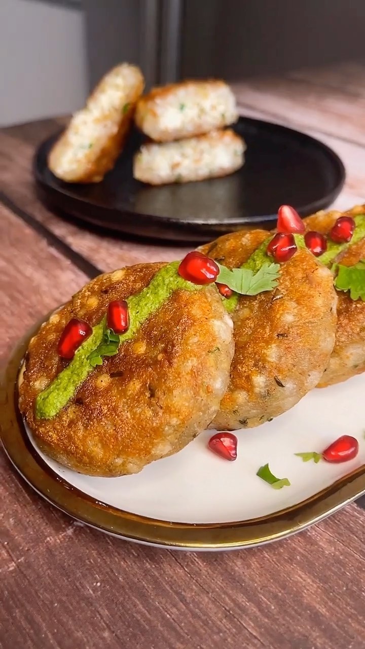 Paneer Stuffed Sabudana Tikki
