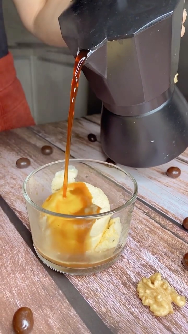 Classic Italian Affogato Dessert