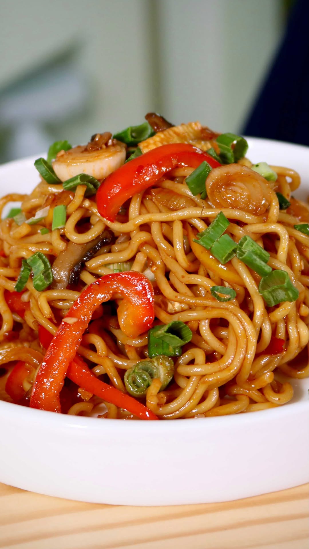 Healthy Chili Garlic Noodle Stir-Fry