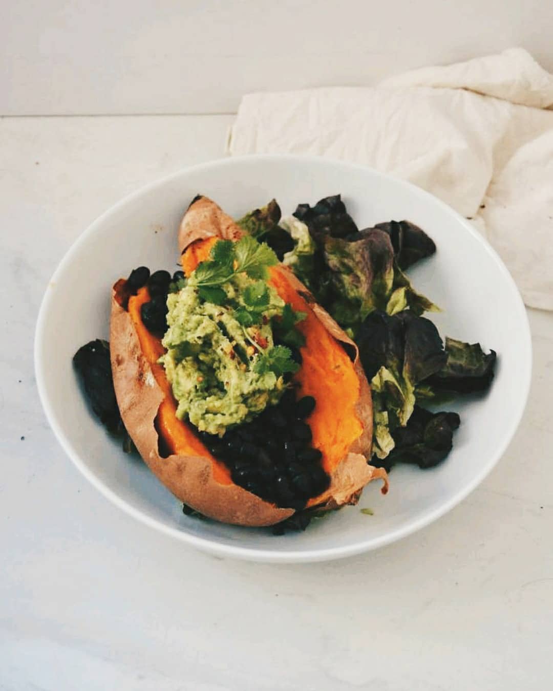 Delicious Guacamole with Avocados and Lime