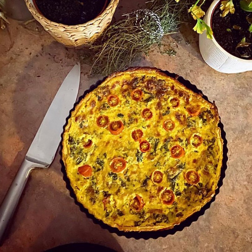 Vegan Quiche with Tofu and Vegetables