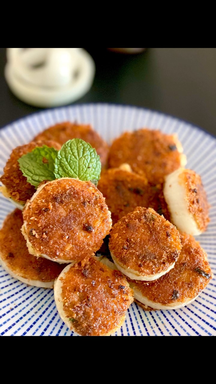 Stuffed Onion Rings with Aloo Sabjee