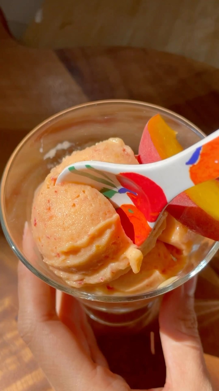 Easy No-Churn Peach Sorbet