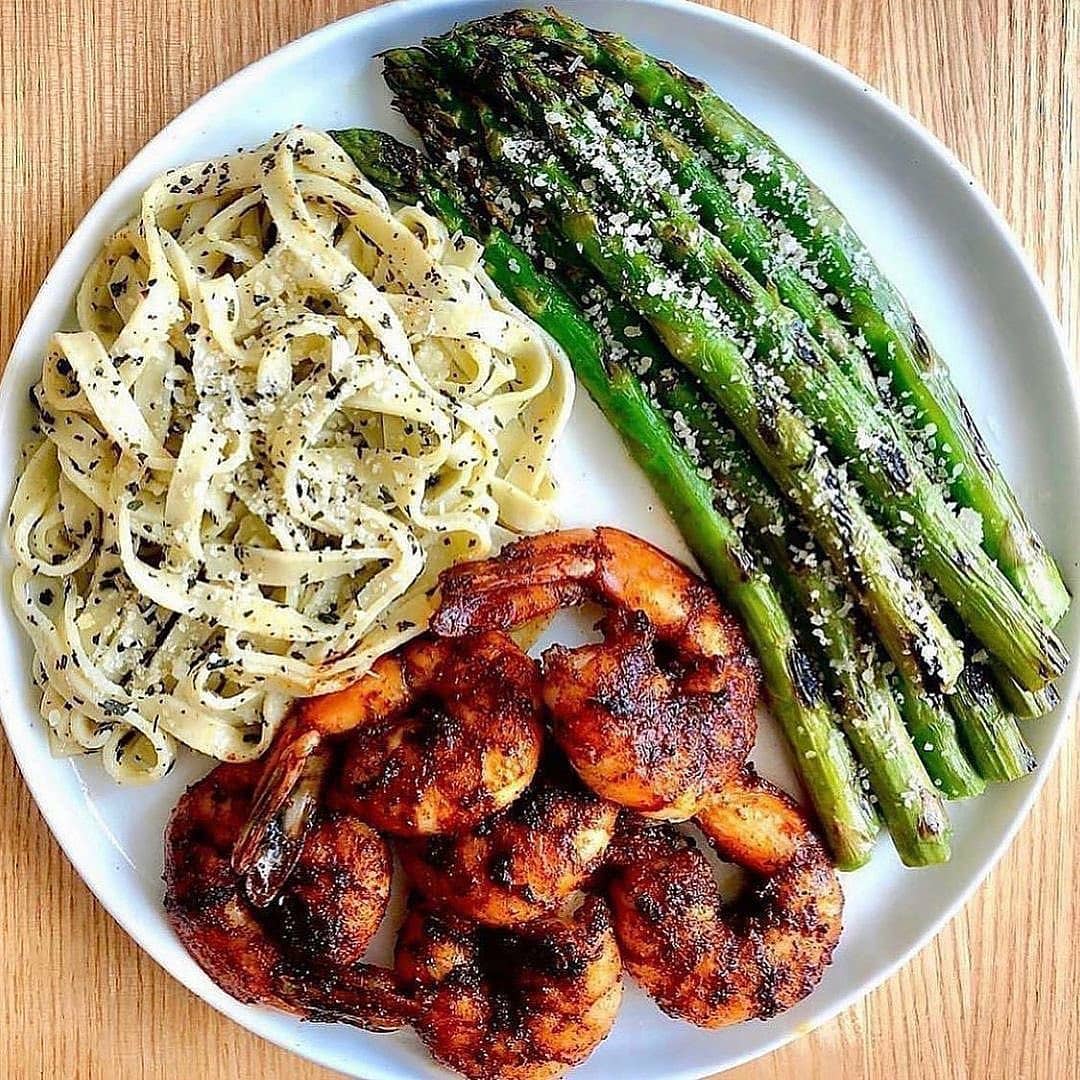 Spicy Garlic Cajun Shrimp Dish