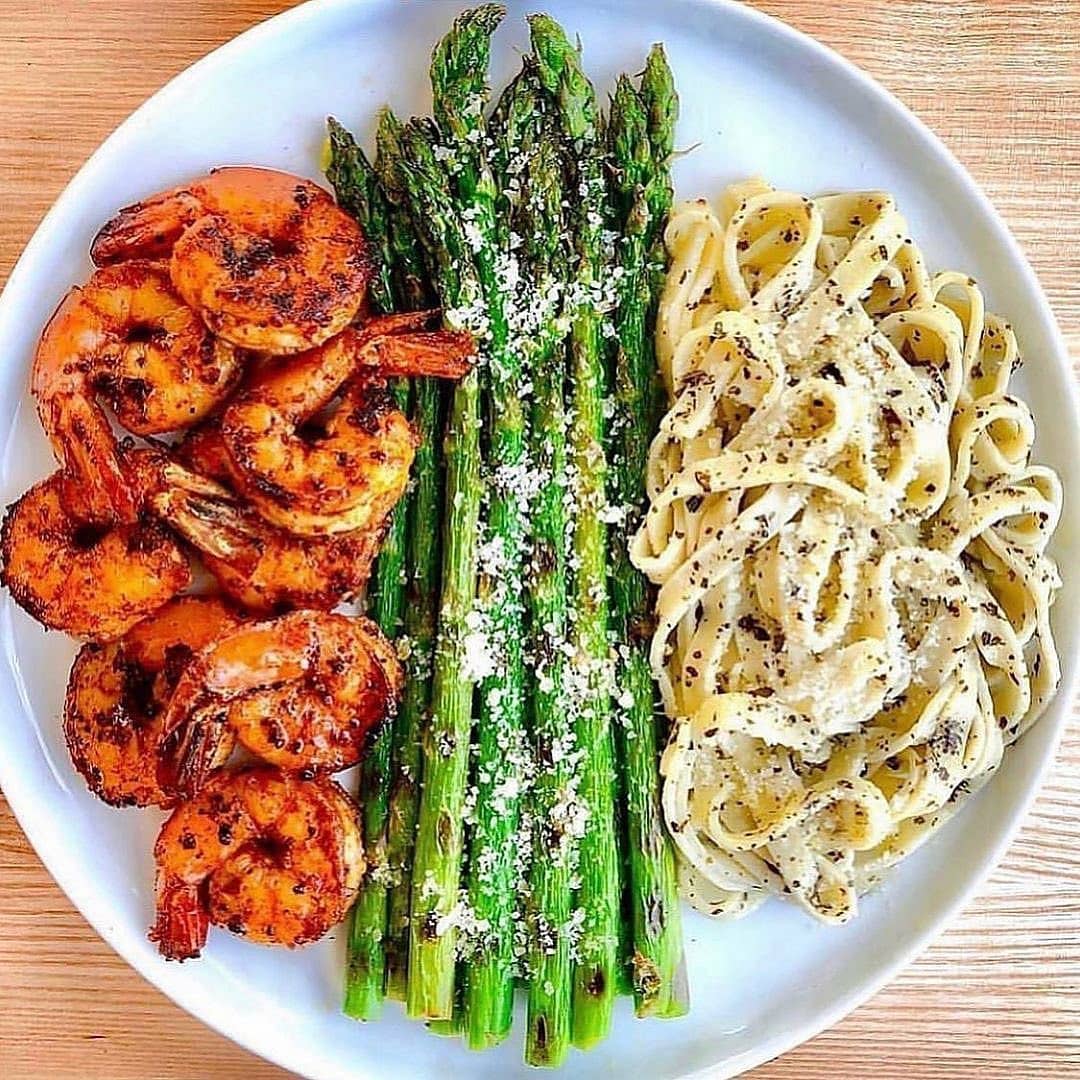 Spicy Garlic Cajun Shrimp Dish