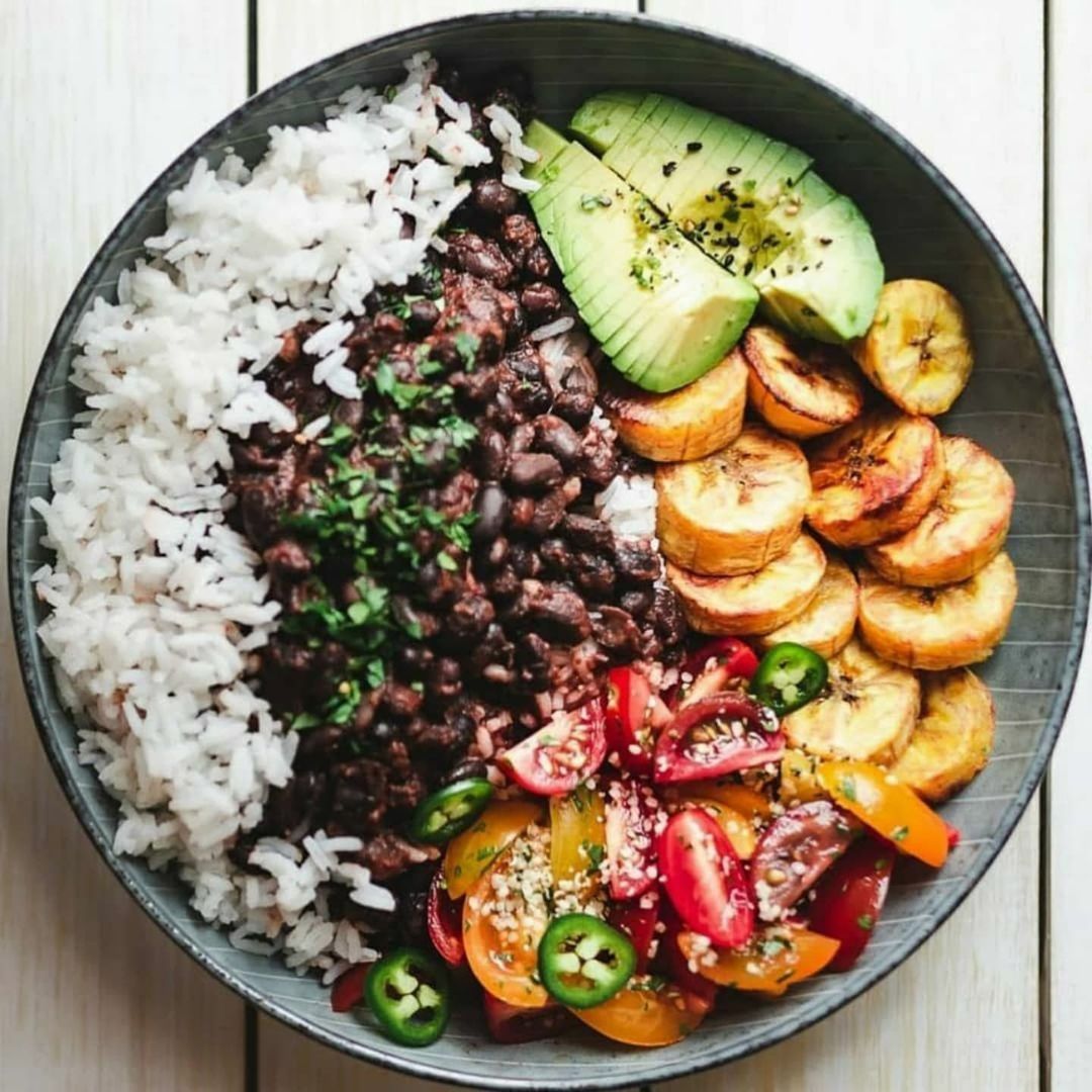 Vegan Plantain and Black Bean Bowl