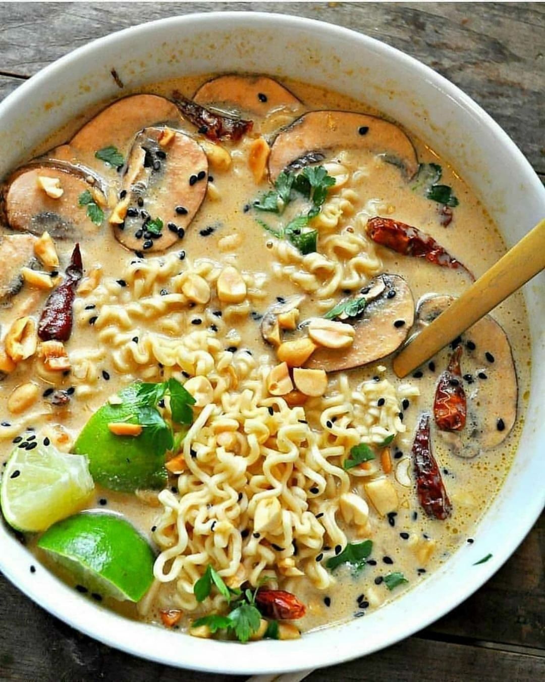 Spicy Thai Peanut Ramen