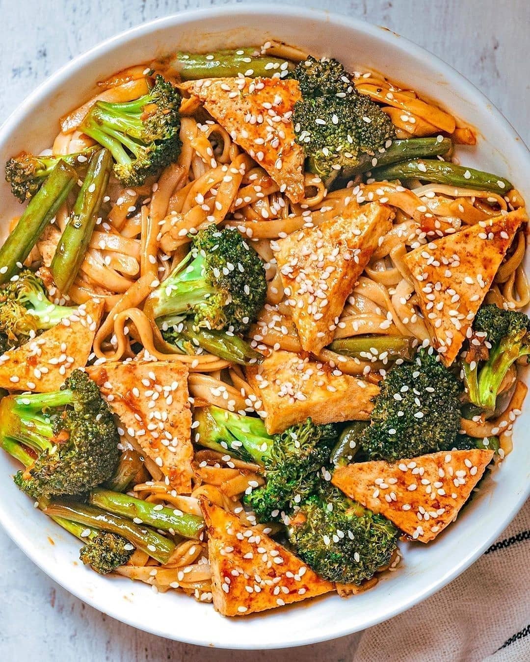 Tofu and Broccoli Stir-Fry with Sauce