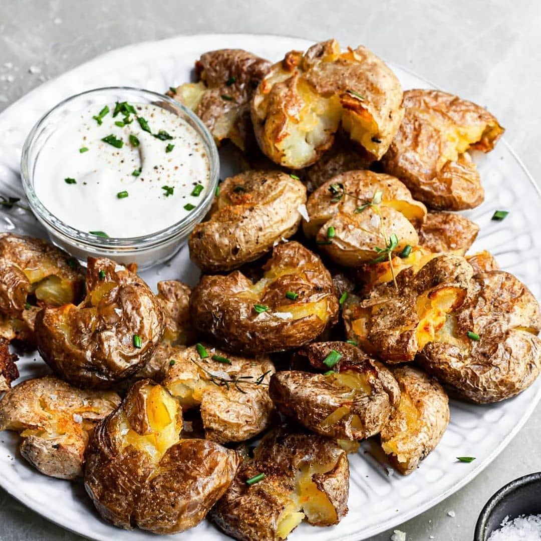 Easy Crispy Smashed Potatoes Snack