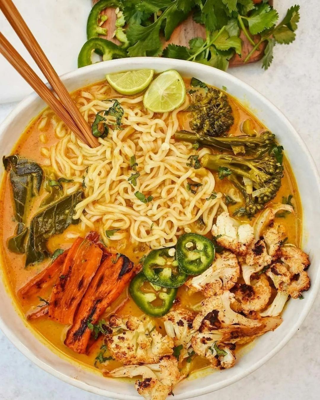 Easy Vegan Creamy Curry Ramen