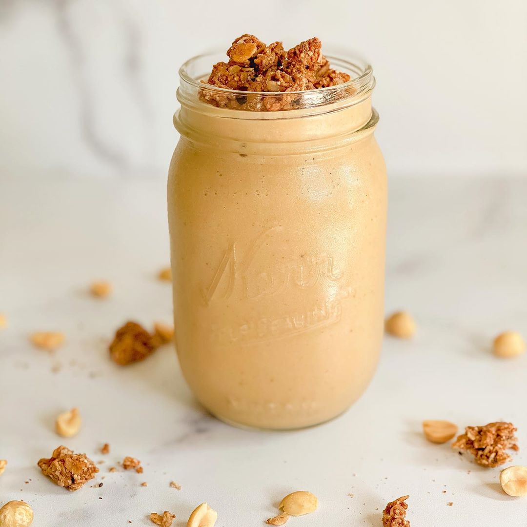Peanut Butter Vanilla Cauliflower Smoothie