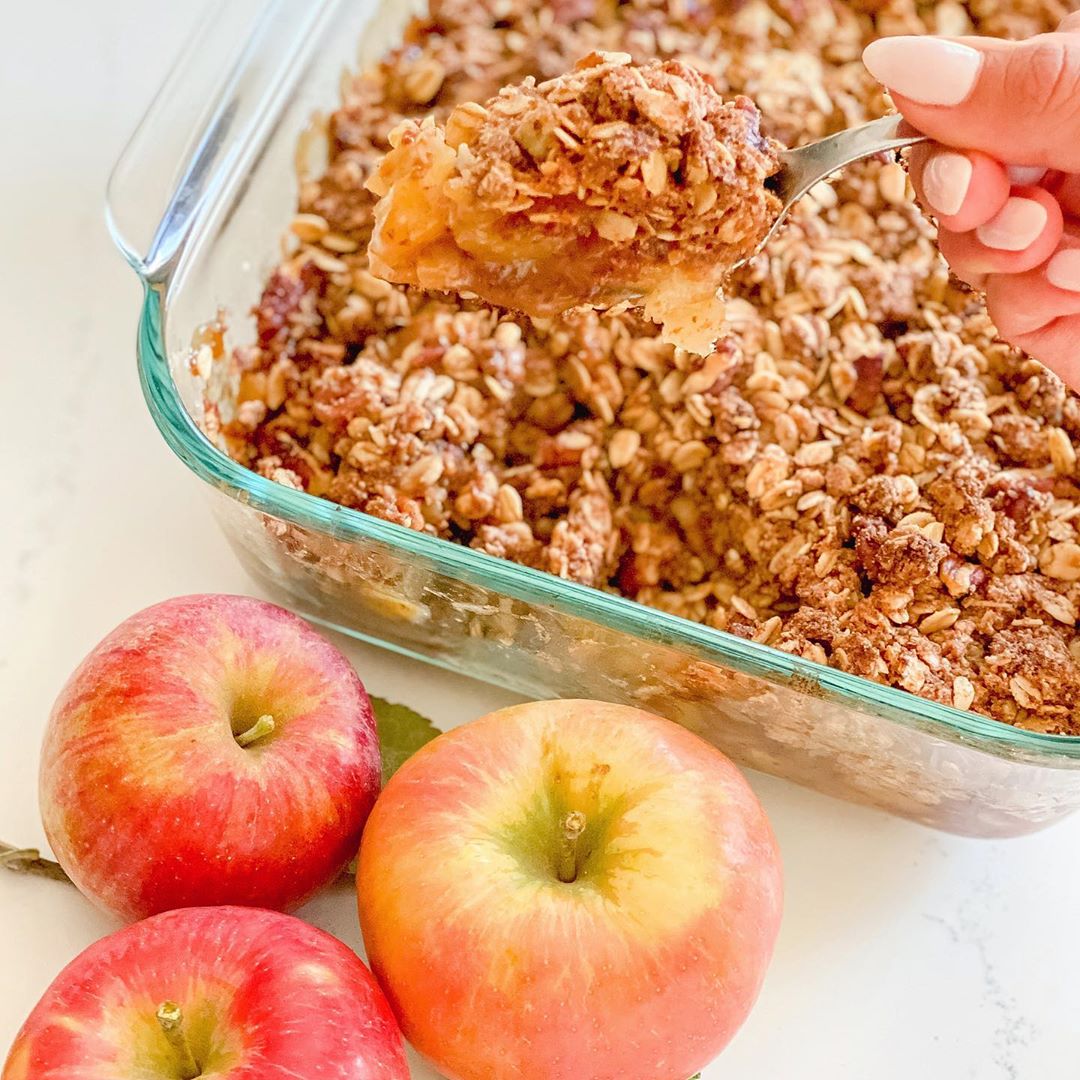 Cinnamon Pecan Apple Crisp