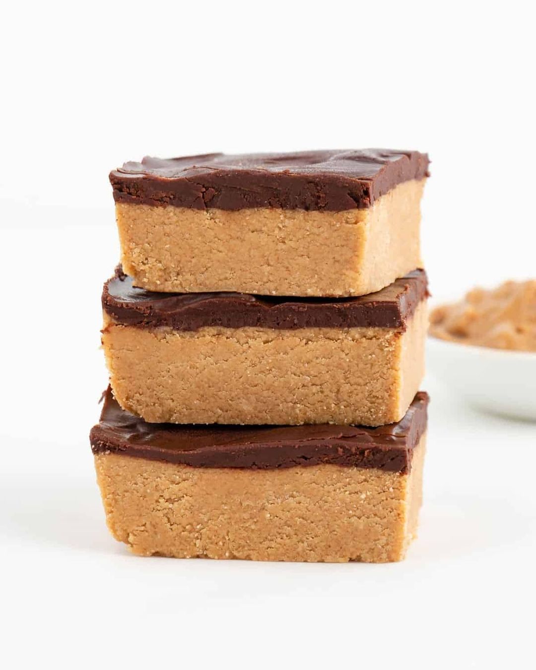 No-Bake Chocolate Peanut Butter Bars