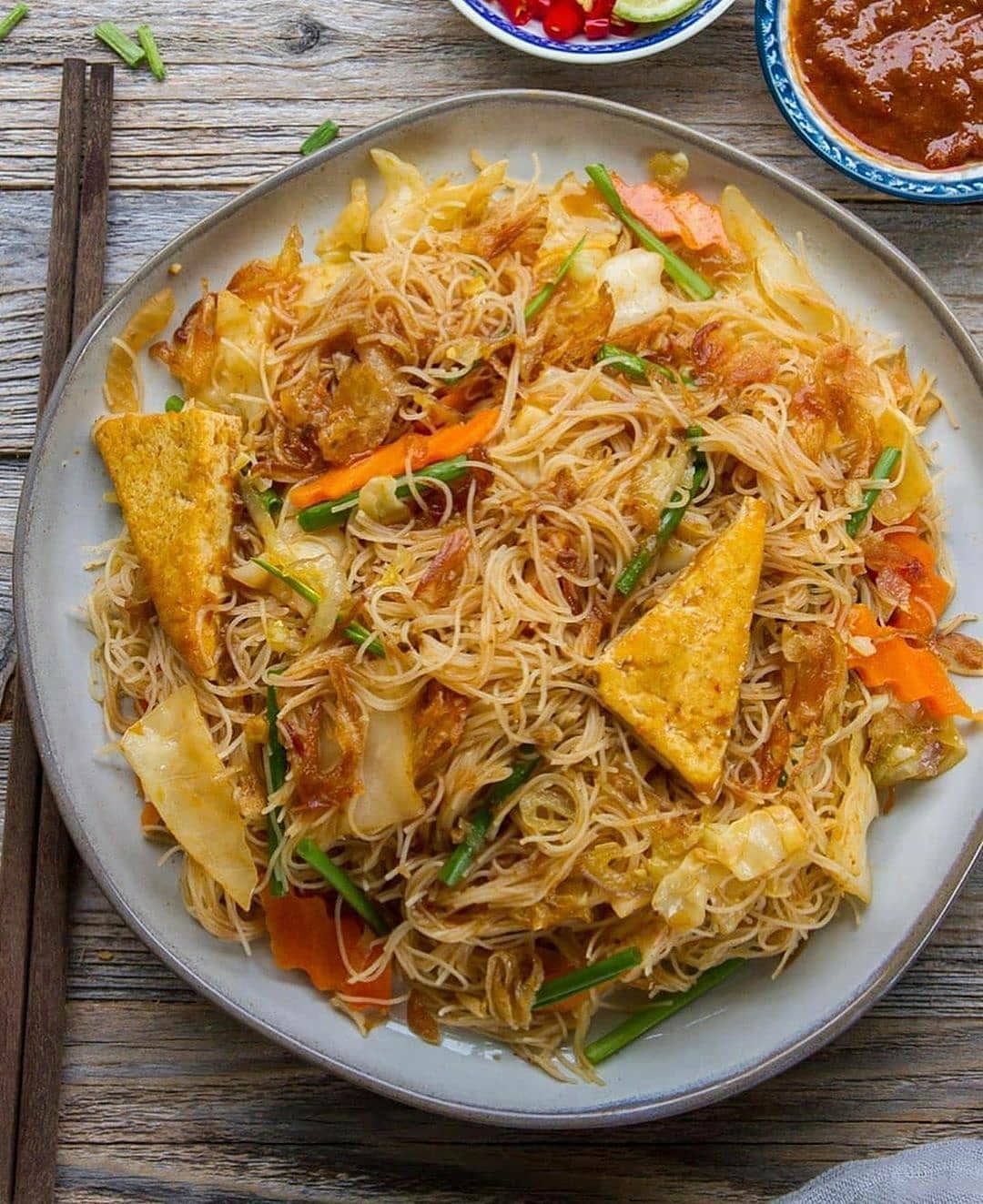 Vegan Mee Siam Stir-Fried Vermicelli