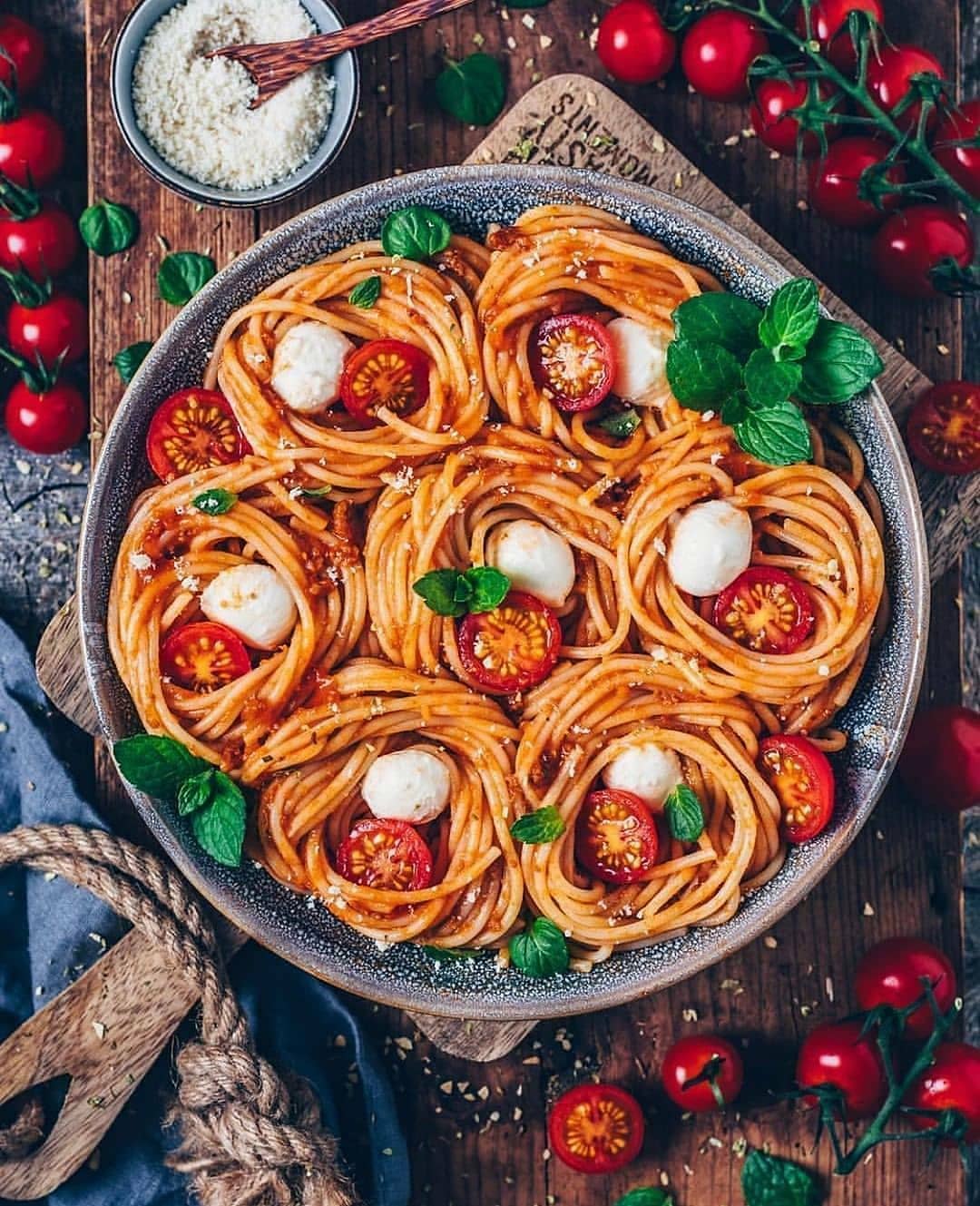 Vegan Spaghetti Bolognese with Tofu