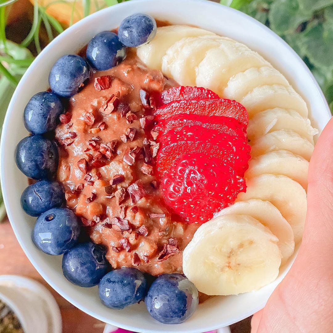 Chocolate Peanut Butter Cauliflower Hemp Bowl