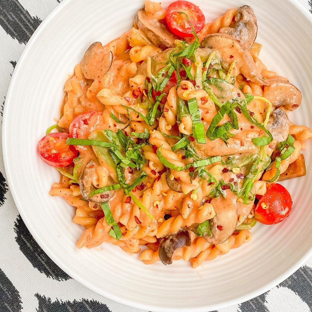 Vegan Gluten-Free Creamy Tomato Pasta