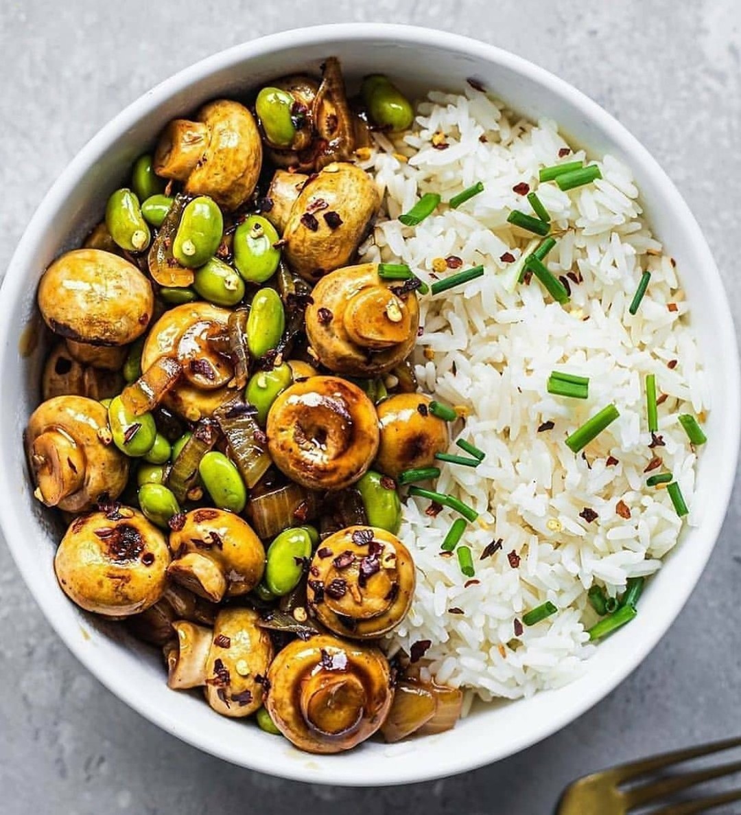 Balsamic Glazed Mushrooms with Edamame and Rice