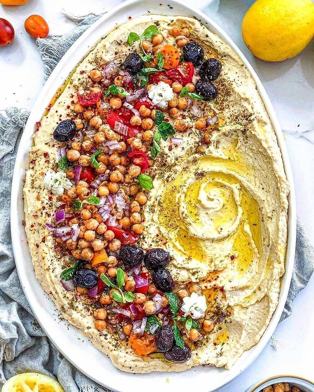 Extra Creamy Hummus with Fresh Toppings
