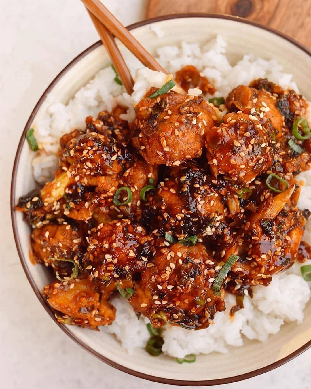Vegan Sticky Sesame Cauliflower Wings