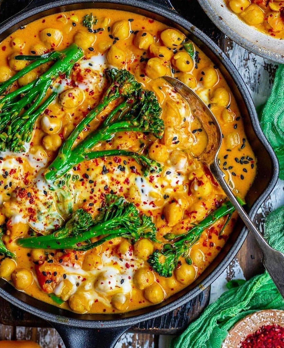 Easy Coconut Chickpea Curry