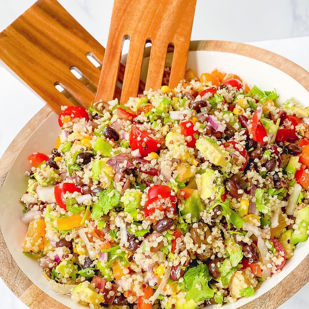 Southwest Quinoa Salad with Vinaigrette