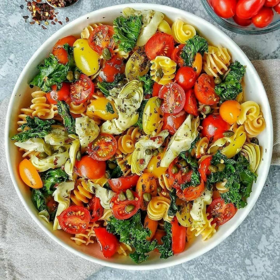 Artichoke Tomato Kale Pasta in White Wine Sauce