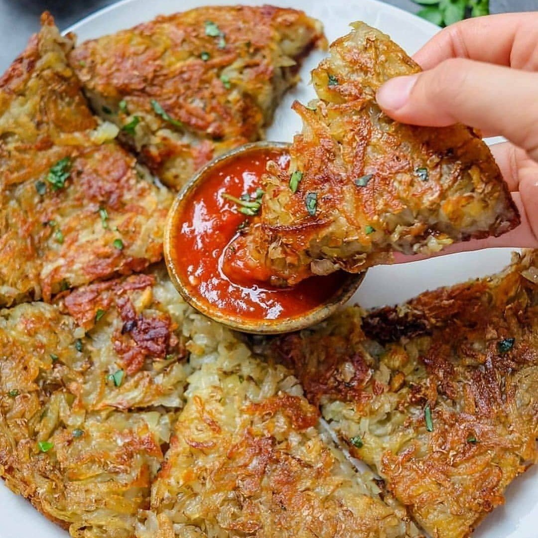 Three Ingredient Potato Hash Pancake with Marinara Sauce