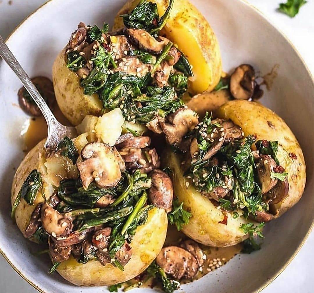 Vegan Stuffed Baked Potatoes with Mushroom and Spinach