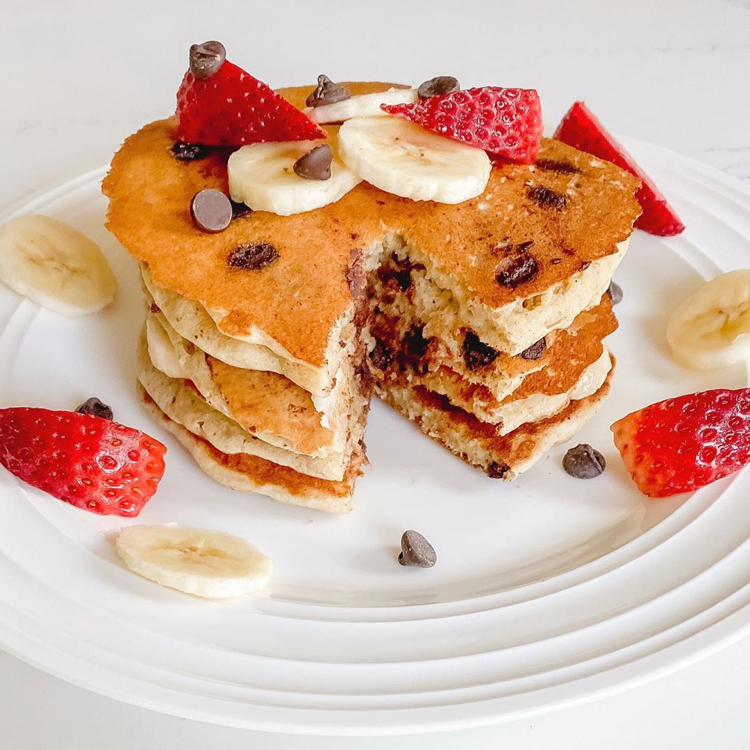 Chocolate Chip Banana Pancakes