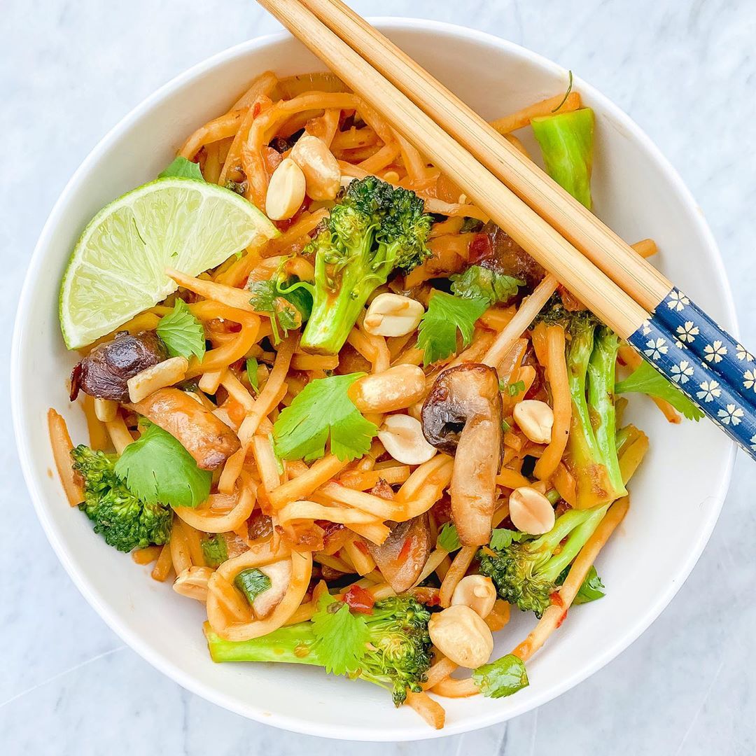 Spicy Peanut Noodle Bowl
