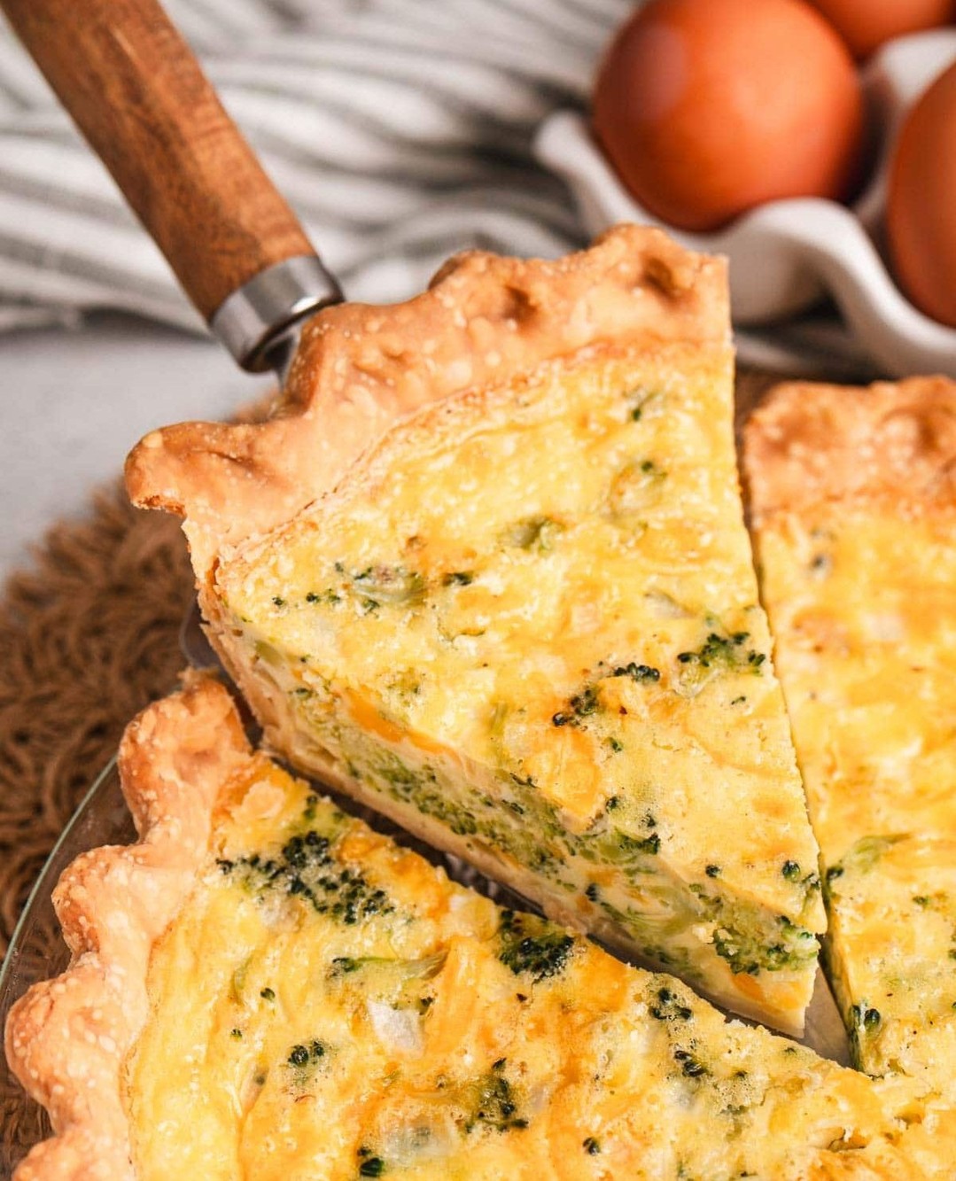 Easy Broccoli Cheddar Quiche for Brunch