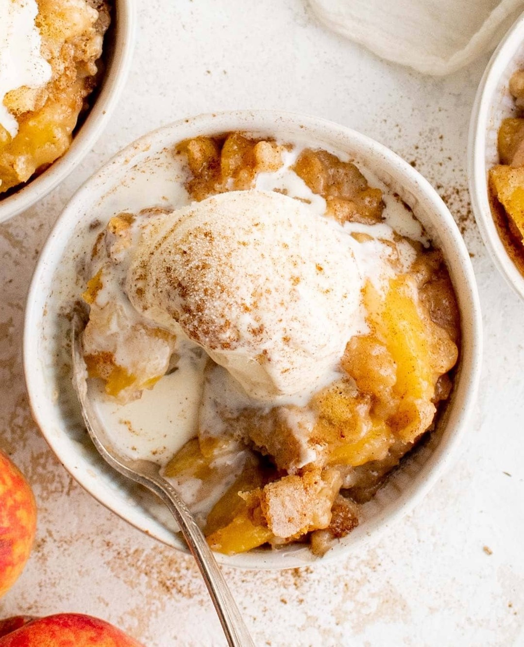 Easy Summer Bisquick Peach Cobbler Dessert