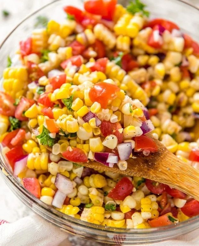 Simple Summer Corn Salad with Tangy Dressing