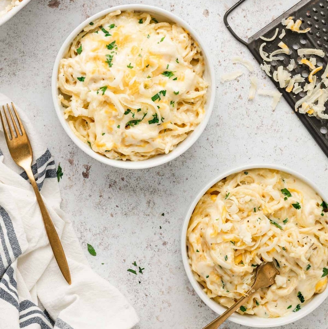 Creamy Baked Spaghetti Mac and Cheese