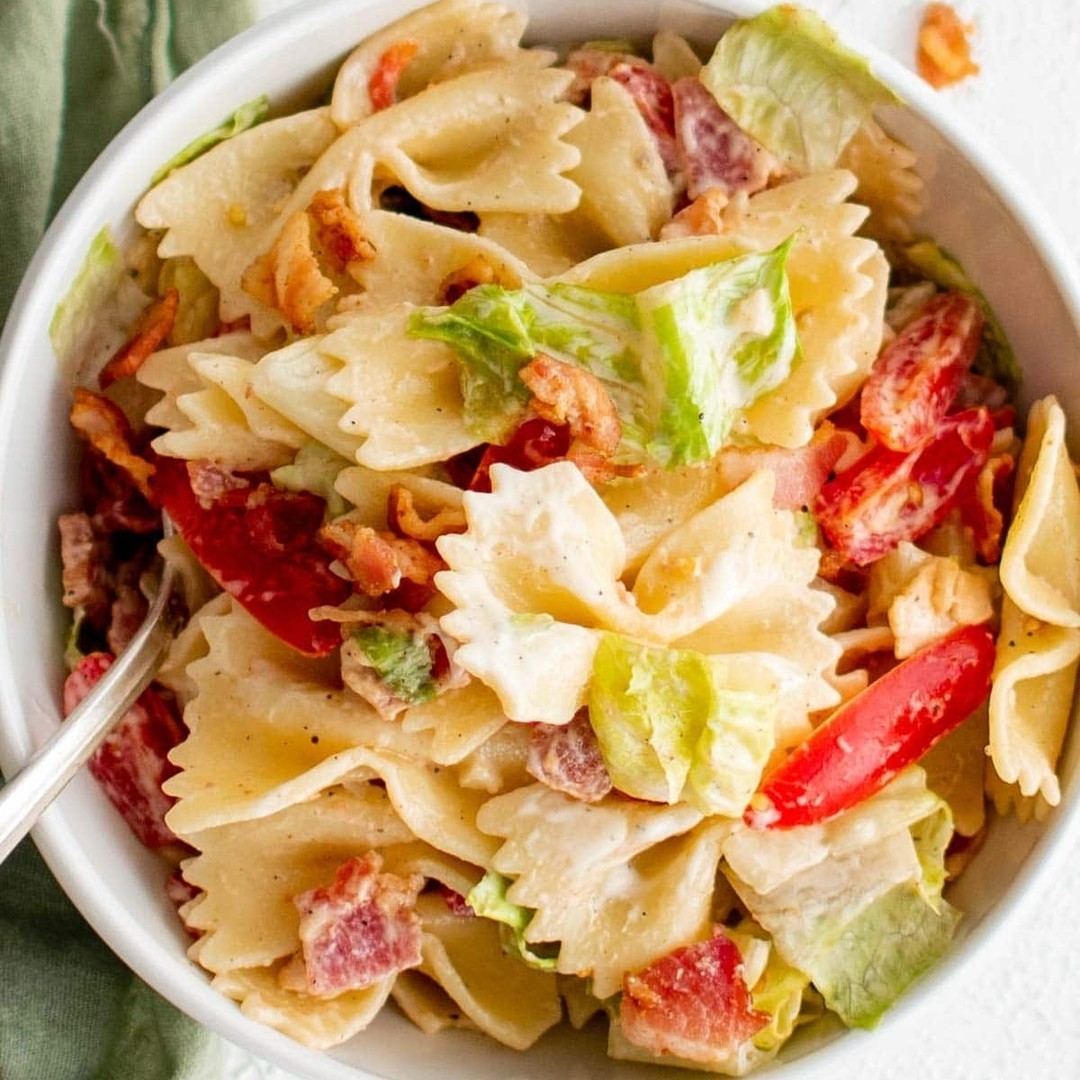 Easy Blt Pasta Salad for Summer Gatherings
