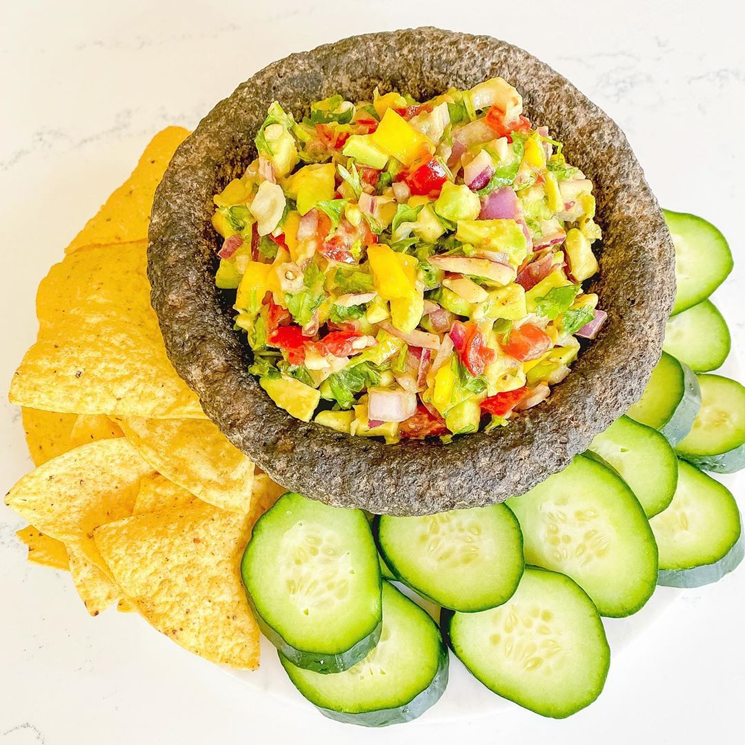 Perfect Mango Guacamole for Social Gatherings