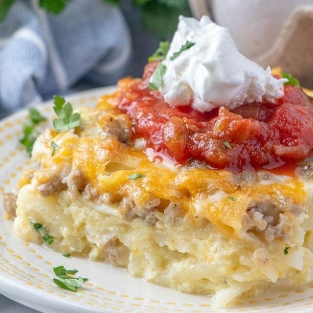 Fluffy Sausage Egg Hash Brown Breakfast Casserole