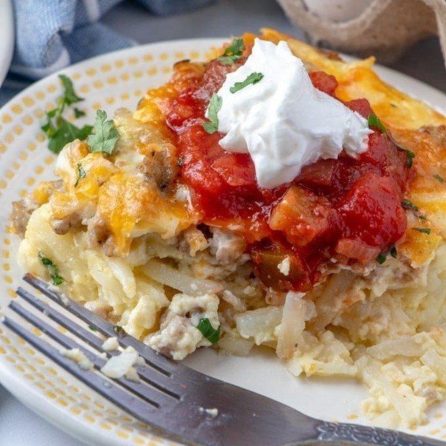 Fluffy Sausage Egg Hash Brown Breakfast Casserole