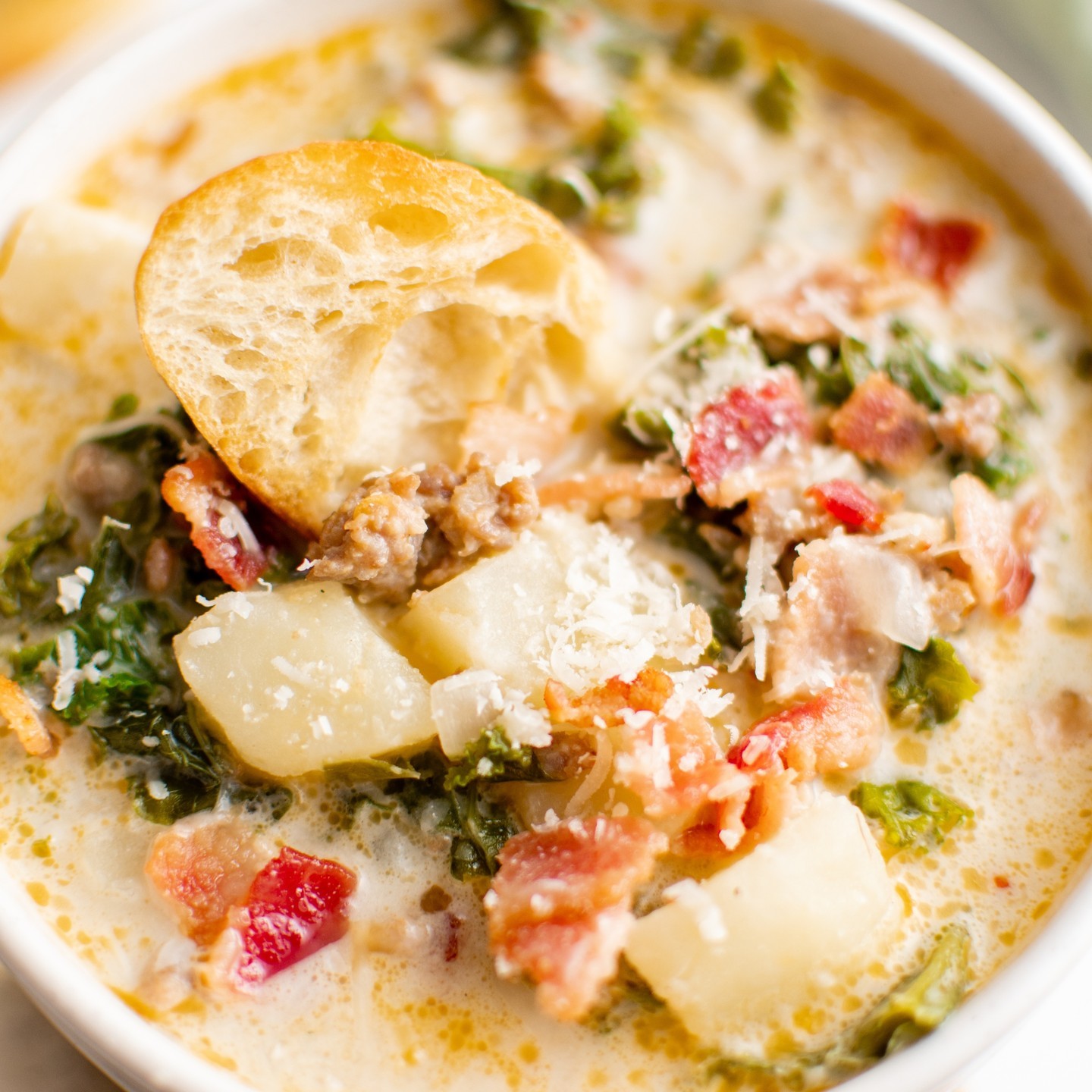 Olive Garden Copycat Zuppa Toscana Soup