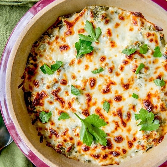 Olive Garden Copycat Baked Spinach Artichoke Dip