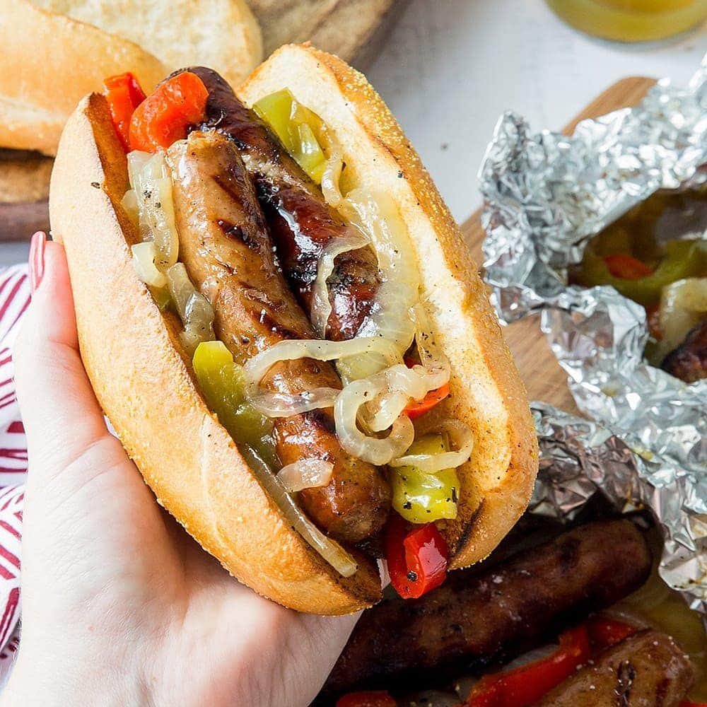Grilled Sausage and Peppers Foil Packets